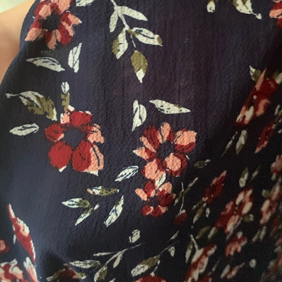 floral flowy tank top - Picture 4 of 4